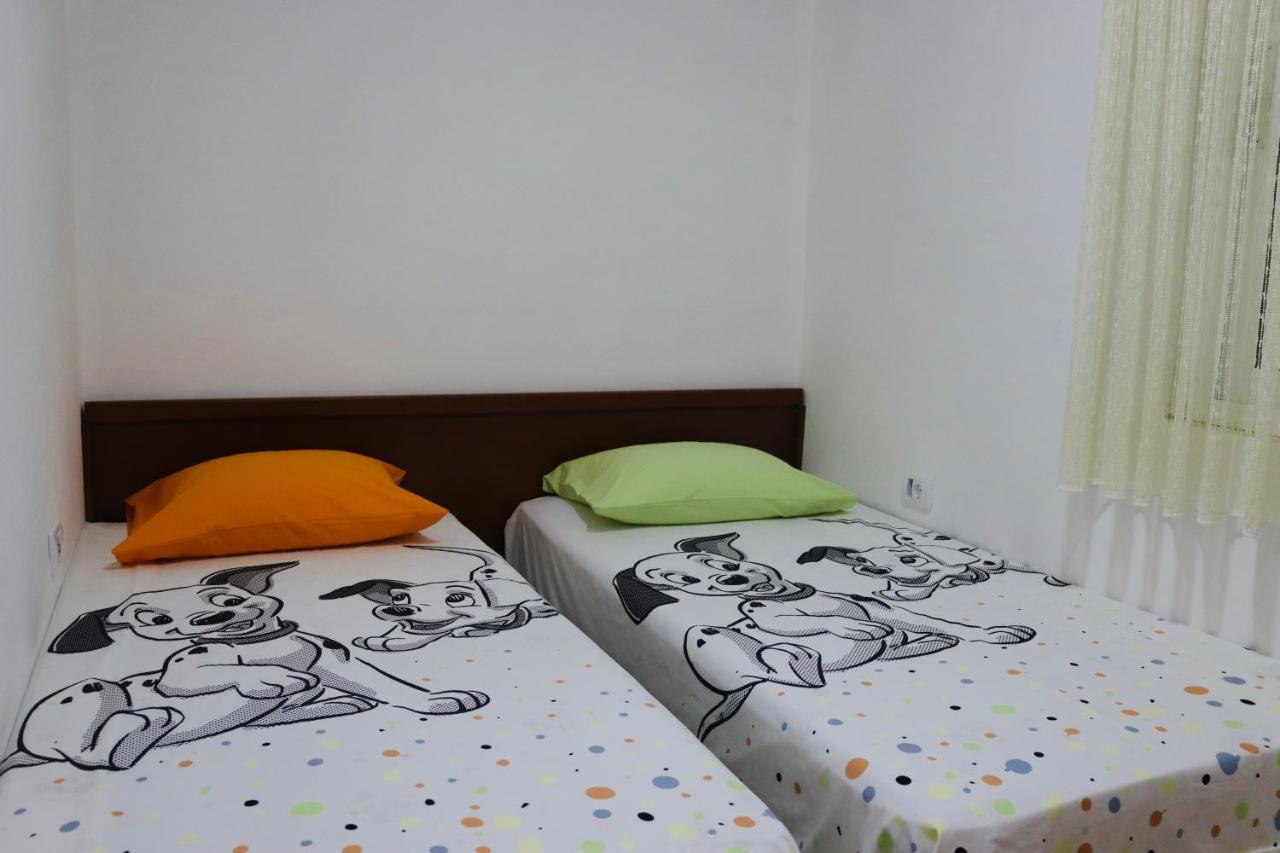 Idealhouse Apartments อุลซิน ภายนอก รูปภาพ