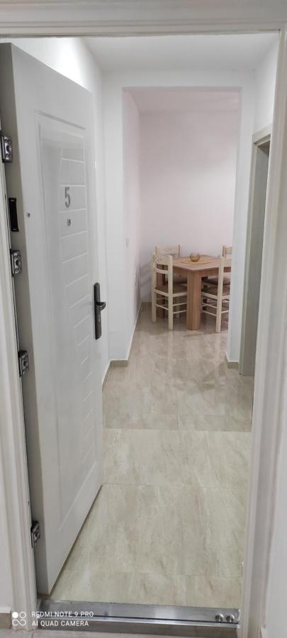 Idealhouse Apartments อุลซิน ภายนอก รูปภาพ