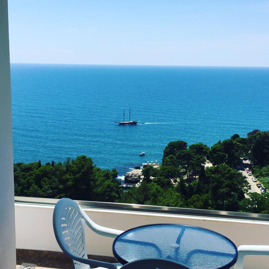 Idealhouse Apartments อุลซิน ภายนอก รูปภาพ
