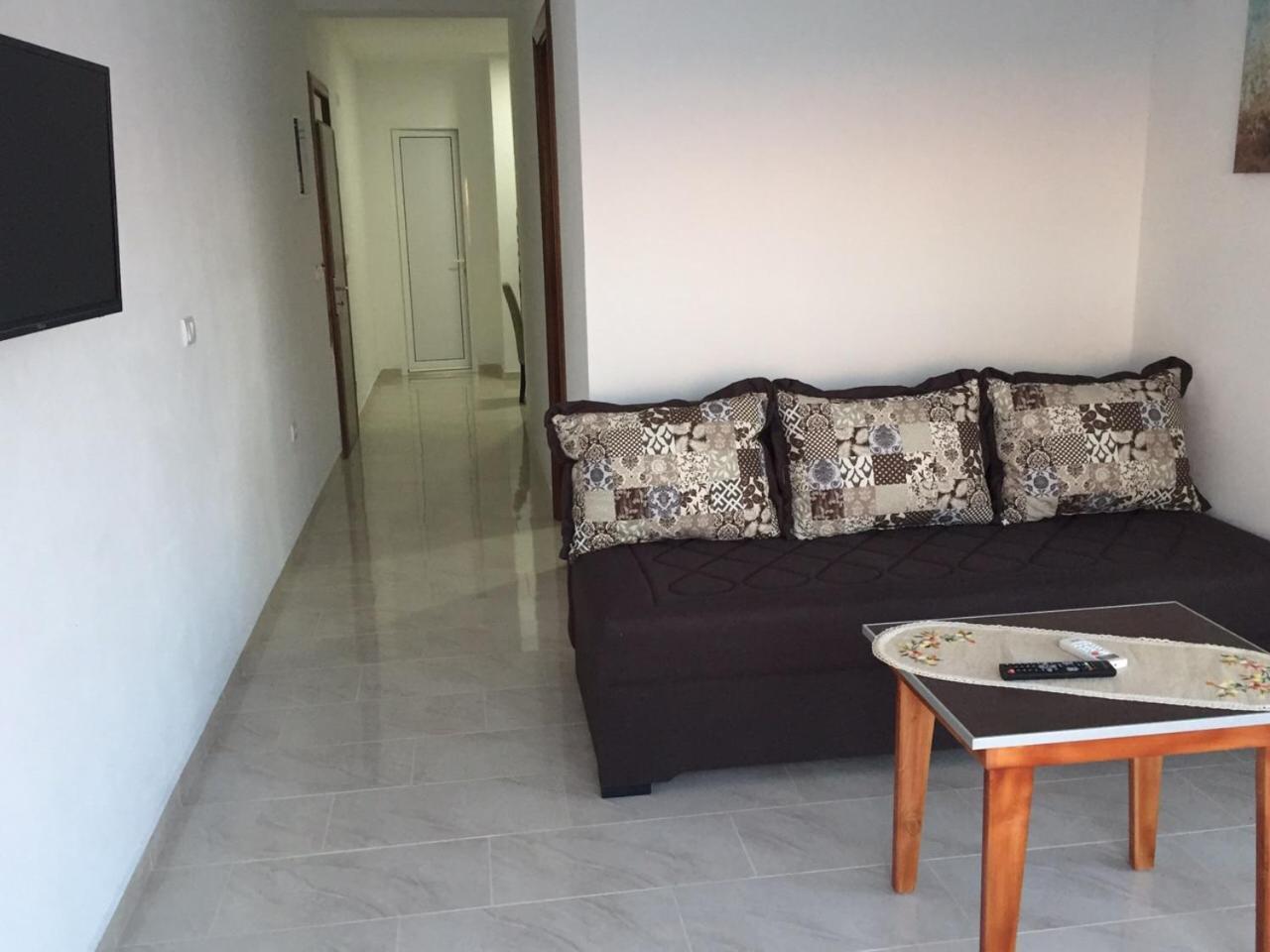 Idealhouse Apartments อุลซิน ภายนอก รูปภาพ