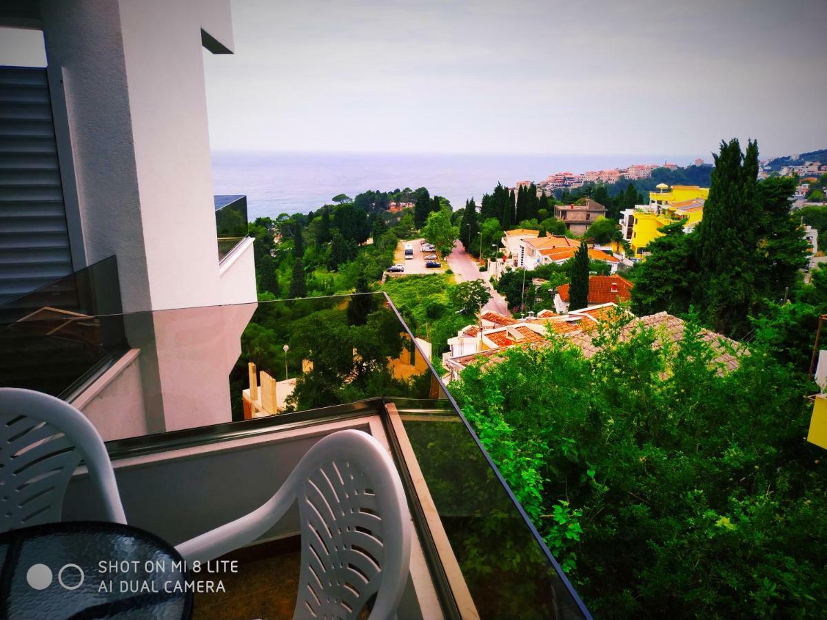 Idealhouse Apartments อุลซิน ภายนอก รูปภาพ